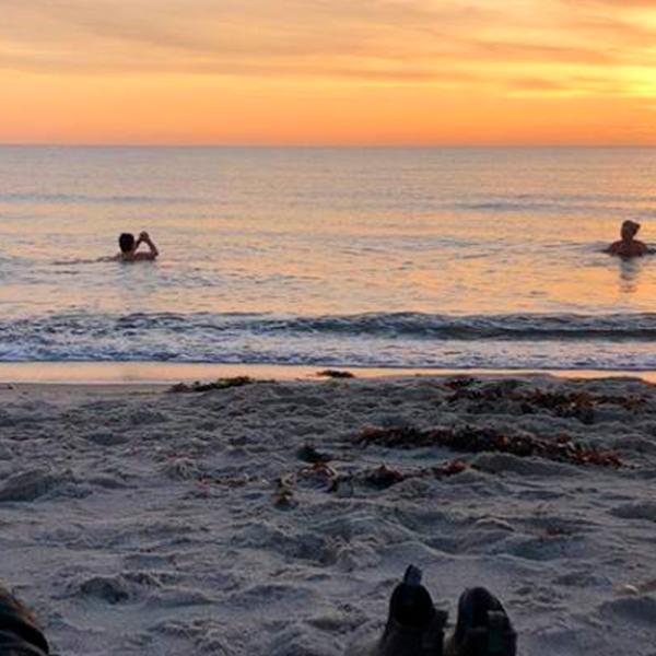 Vinterbadning ved Grenaa Strand på Djursland