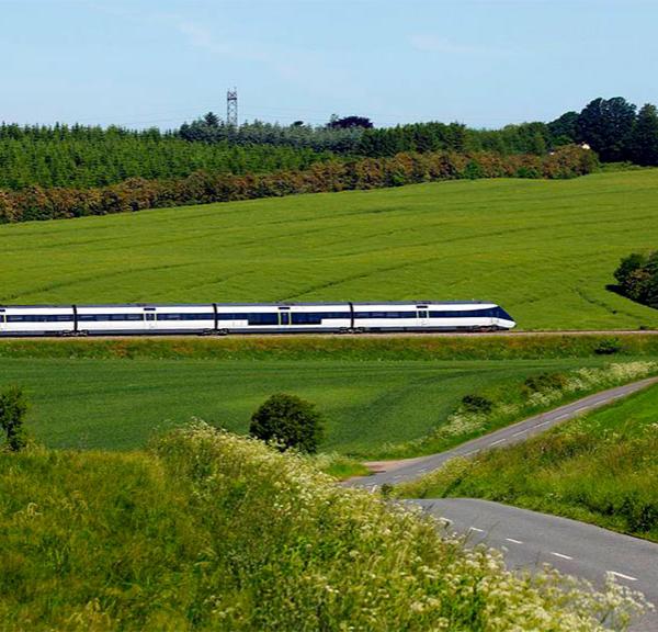 DSB tog gennem det danske landskab